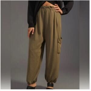 NWT Anthropologie Bungee Parachute Cargo Army Green Pants XS